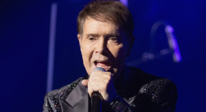 Nema tabua: Legendarni pjevač Cliff Richard poziva muškarce na redovne preglede