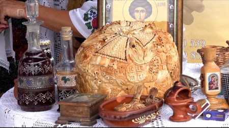 Pravoslavni vjernici u Semberiji dočekali Božić: Poruke mira, ljubavi i praštanja