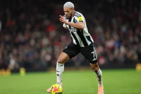 Fudbaler Newcastlea Joelinton propušta utakmicu protiv Paris Saint-Germaina Fudbaler Newcastlea Joelinton propušta utakmicu protiv Paris Saint-Germaina