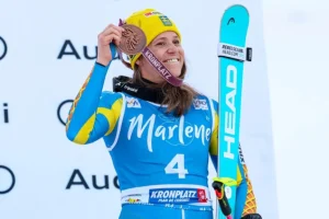 Sara Hector slavila u veleslalomu Svjetskog kupa u Špindlerovom Mlýnu