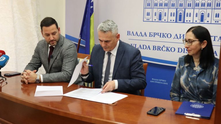 Otvorena registraciona kancelarija za izdavanje kvalifikovanih potvrda za udalјeni elektronski potpis