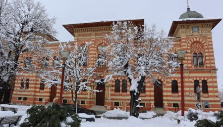 Čestitka gradonačelnika i zamjenika gradonačelnika povodom nastupajućeg pravoslavnog Božića