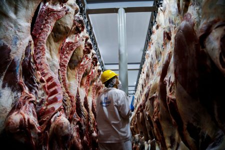 Zabrana bez koordinacije: Šta nam slučaj južnoameričkog mesa govori o sistemu sigurnosti hrane u BiH?