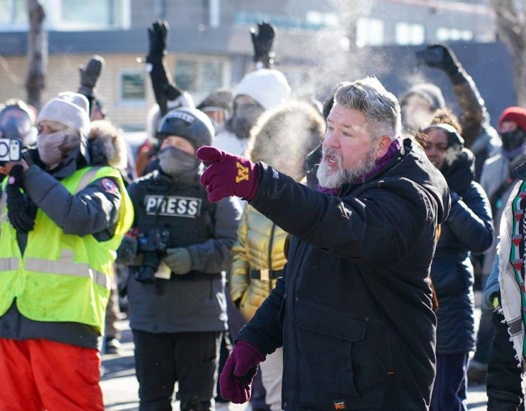 Šta dosad znamo o Aleksu Pretiju, koga su ubili federalni agenti u Americi