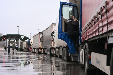 Kamiondžije blokiraju granice na Balkanu: Kolika je šteta