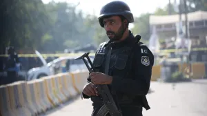 (VIDEO) Užas u Pakistanu: Planuo trgovački centar, ima mrtvih i povrijeđenih