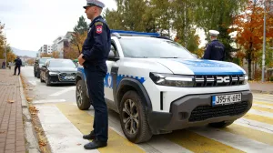 Oduzet skupocjeni BMW u BiH: Za vozilom bila raspisana Interpol potraga