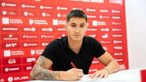 Doskorašnji fudbaler Veleža karijeru nastavlja u Hrvatskoj Doskorašnji fudbaler Veleža karijeru nastavlja u Hrvatskoj