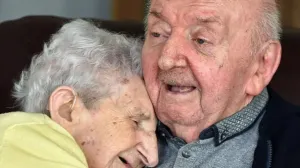 Priča iz bh. komšiluka: Iz ordinacije za volan – stomatolog prije podne, taksistkinja popodne