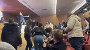 (VIDEO) Nije mu bilo lako: Diaz dobio Zlatnu kopačku, a onda su uslijedili brutalni zvižduci