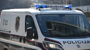 (FOTO) Je li policija iz BiH spriječila tragediju: Prijavljen za nasilje, pronašli mu mitraljeze
