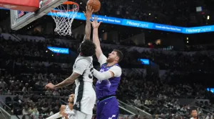 (VIDEO) Historijsko poniženje u New Yorku: Knicksi razbili Netse sa 54 razlike (VIDEO) Historijsko poniženje u New Yorku: Knicksi razbili Netse sa 54 razlike