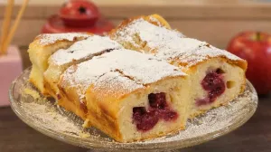 Tri jabuke, 10 minuta i magija u kuhinji: Recept za kolač koji nestaje prije nego ga probate