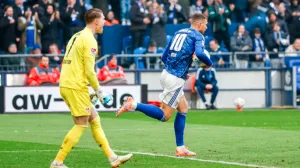 Džeko se oglasio nakon debija i prvog gola za Schalke