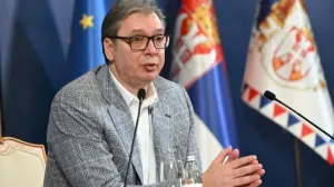 Vučić strahuje da će neko iz komšiluka izvršiti agresiju na Srbiju – Pojačali smo odbranu