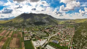 Šta je isplanirao? – Jedan od najbogatijih Balkanaca kupio zgradu u centru Sarajeva