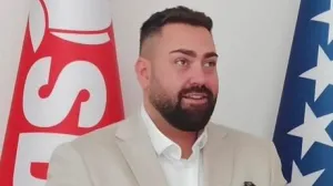 Vijećnik i vlasnik Mahale prokrijumčarili 200 kg arome za nargilu, poznato je gdje su pali