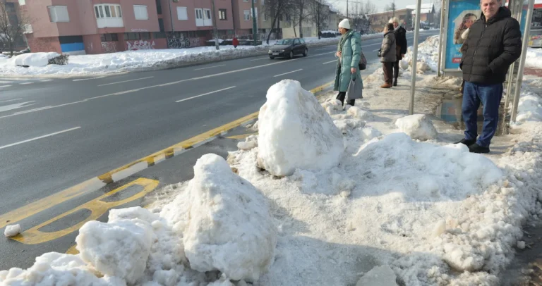 FHMZ objavio prognozu do utorka: Čekaju li nas nove promjene vremena? FHMZ objavio prognozu do utorka: Čekaju li nas nove promjene vremena?