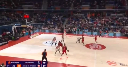 (VIDEO) Košarkaš Zvezde ŠOKIRAO potezom tokom utakmice sa Milanom: Šta mu je bilo u glavi?