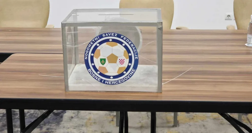 Sarajevski klubovi se obratili novim saopštenjem, poslali žestoku poruku Čolpi i Spahiću