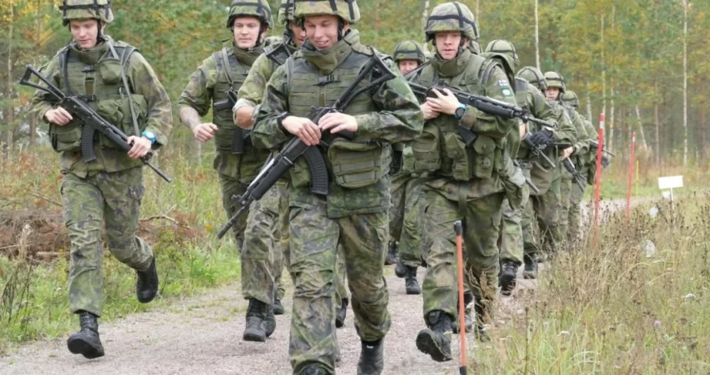 BiH nisko rangirana na listi najmoćnijih vojski svijeta, Vučić: Hrvatsku smo podcijenili još prije 30 godina