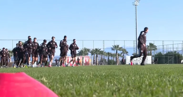 (VIDEO) PRVI DAN U TURSKOJ: Bordo tim upalio motore u Antaliji