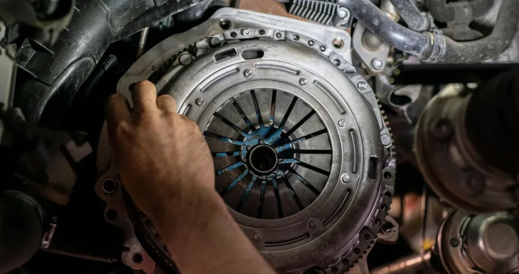 Kada se radi veliki servis automobila? Fabrička uputstva kažu jedno, a praksa drugo