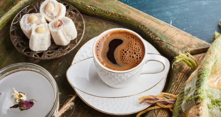 Tajna šoljice kafe: Uticaj na krvni pritisak i srce