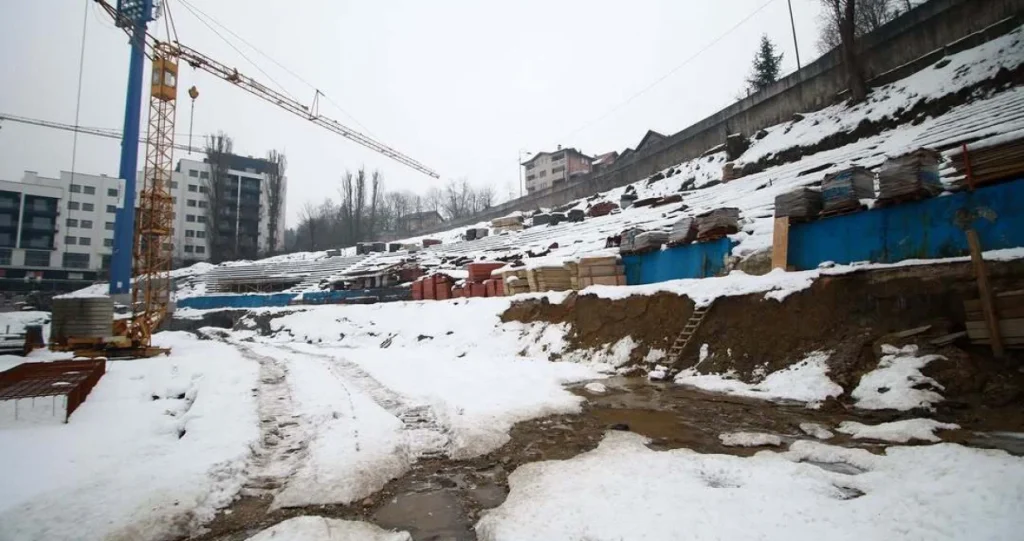 Privremeno obustavljeni radovi na južnoj tribini stadiona Grbavica