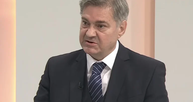 Na prijedlog Zvizdića: BiH po prvi put dobila institucionalni parlamentarni oblik saradnje sa dijasporom Na prijedlog Zvizdića: BiH po prvi put dobila institucionalni parlamentarni oblik saradnje sa dijasporom