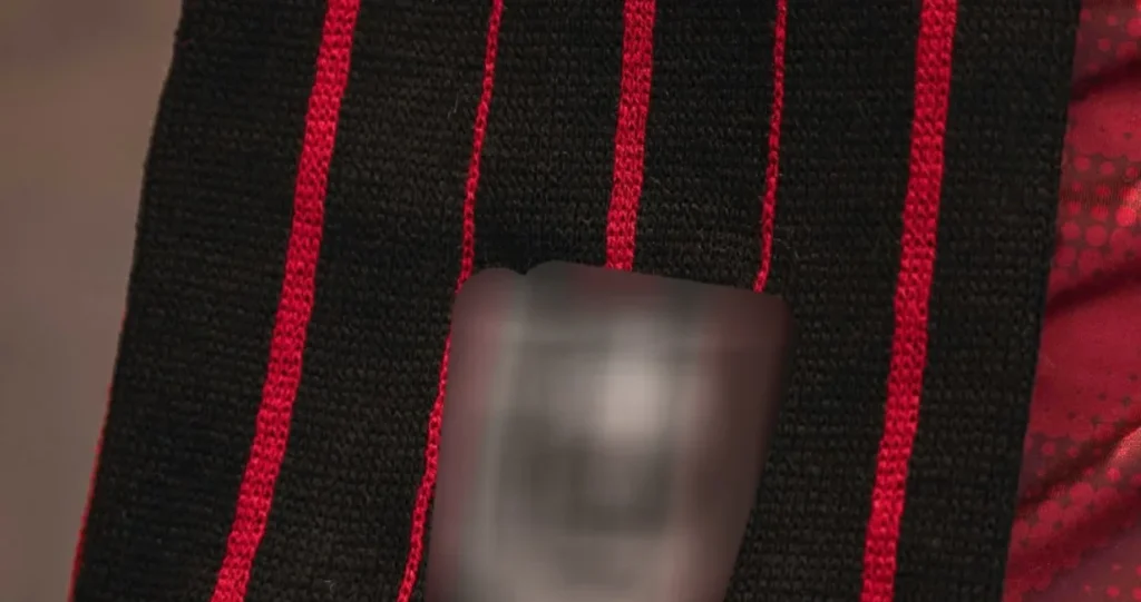 Neshvatljiv kiks bordo kluba obilazi državu: Robijaši ISMIJALI dizajn novog šala FK Sarajevo