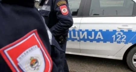 Grozan slučaj u Banjoj Luci: Muškarac seksualno zlostavljao vlastite kćerke stare osam i šest godina Grozan slučaj u Banjoj Luci: Muškarac seksualno zlostavljao vlastite kćerke stare osam i šest godina