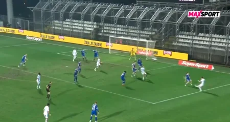 (VIDEO) PA ŠTA JE OVO? Fudbaler Rijeke postigao jedan od NAJLJEPŠIH golova u historiji HNL-a (VIDEO) PA ŠTA JE OVO? Fudbaler Rijeke postigao jedan od NAJLJEPŠIH golova u historiji HNL-a