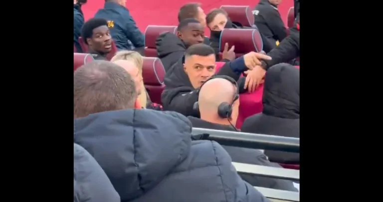 (VIDEO) Granit Xhaka se ponovo sukobio sa navijačem, sudac morao prekinuti meč