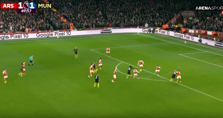 (VIDEO) United sa dva SPEKTAKULARNA gola srušio Arsenal (VIDEO) United sa dva SPEKTAKULARNA gola srušio Arsenal