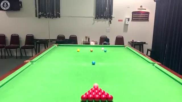 Dvogodišnji čudesni dječak iz Manchestera ispisao historiju snookera i oborio dva Guinnessova rekorda Dvogodišnji čudesni dječak iz Manchestera ispisao historiju snookera i oborio dva Guinnessova rekorda