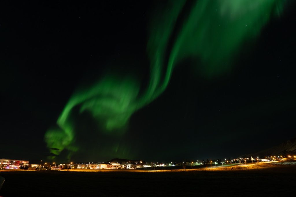 Aurora nad Islandom: Geomagnetska oluja obasjala noćno nebo
