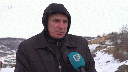 U Starom Ugljeviku i dalje kritično, klizišta gutaju kuće i puteve