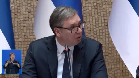 Vučić: Iz Europskog parlamenta došli nevažni ljudi Vučić: Iz Europskog parlamenta došli nevažni ljudi