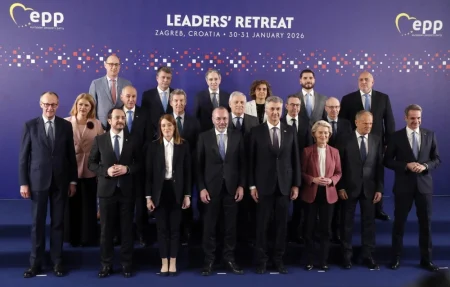 EPP tvrdi da EU mora jačati odbranu – Macronova nuklearna strategija dobila podršku