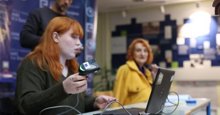 Odluka o dobavljaču do kraja mjeseca, sve manje vremena za nove tehnologije na izborima