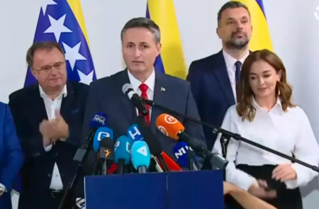 Misionari tuđe ideje: Naručena Trojkina propaganda o Kovačeviću u kampanji HDZ-a i uloga Denisa Bećirovića?