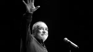 Balašević je bio pokopan dvaput: Njegovo su tijelo izvadili iz groba 40 dana nakon sahrane Balašević je bio pokopan dvaput: Njegovo su tijelo izvadili iz groba 40 dana nakon sahrane