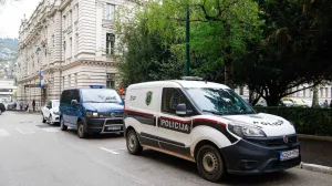 Policajci vrše pretrese u Službi za zapošljavanje KS, poznato zbog čega