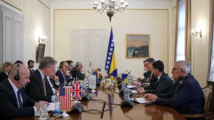 Soreca se oglasio nakon sastanka u Predsjedništvu BiH: Poslao je nedvosmislenu poruku Soreca se oglasio nakon sastanka u Predsjedništvu BiH: Poslao je nedvosmislenu poruku