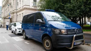 Okončani pretresi u Službi za zapošljavanje KS: Šta je policija pronašla i izuzela?