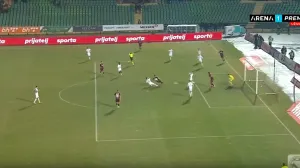 (VIDEO) Horde zla kao da su znale kada će Sarajevo postići gol, pogledajte šta su uradile