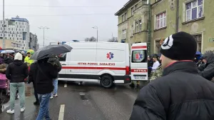 Treći dan protesta: Pogledajte emotivno obraćanje prijateljice povrijeđene Elle Treći dan protesta: Pogledajte emotivno obraćanje prijateljice povrijeđene Elle