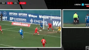 (FOTO) Penal presudio pobjednika duela na Pecari: Minimalan trijumf Širokog Brijega protiv Veleža (FOTO) Penal presudio pobjednika duela na Pecari: Minimalan trijumf Širokog Brijega protiv Veleža