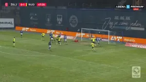 (VIDEO) Manijaci izgubili živce i izvrijeđali igrače nakon gola: Klošari, p***e… (VIDEO) Manijaci izgubili živce i izvrijeđali igrače nakon gola: Klošari, p***e…